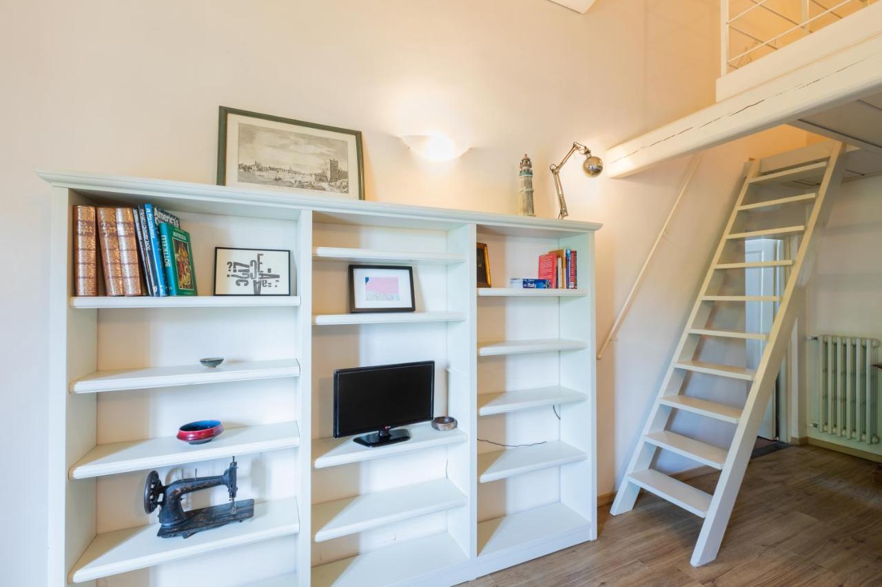 Flat Juana -Bright Apartment Santa Maria Novella Floransa Dış mekan fotoğraf